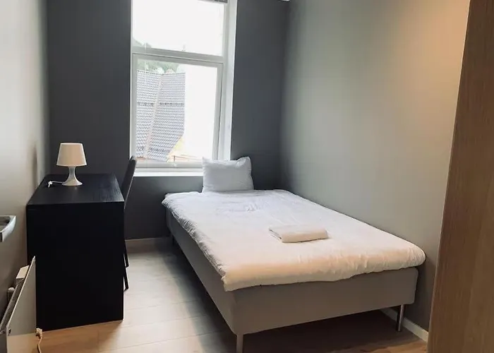 In The Center * برغن