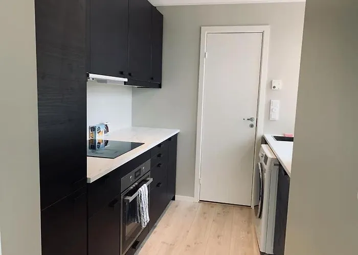 In The Center برغن